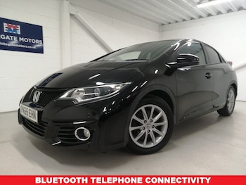 Used Honda Civic 2015 for sale - 76210190: Photo 2