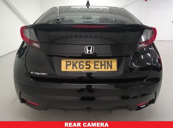 Used Honda Civic 2015 for sale - 76210190: Photo 5