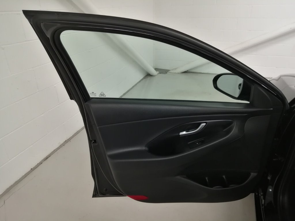 Used Hyundai i30 2020 for sale - 75642828: Photo 46