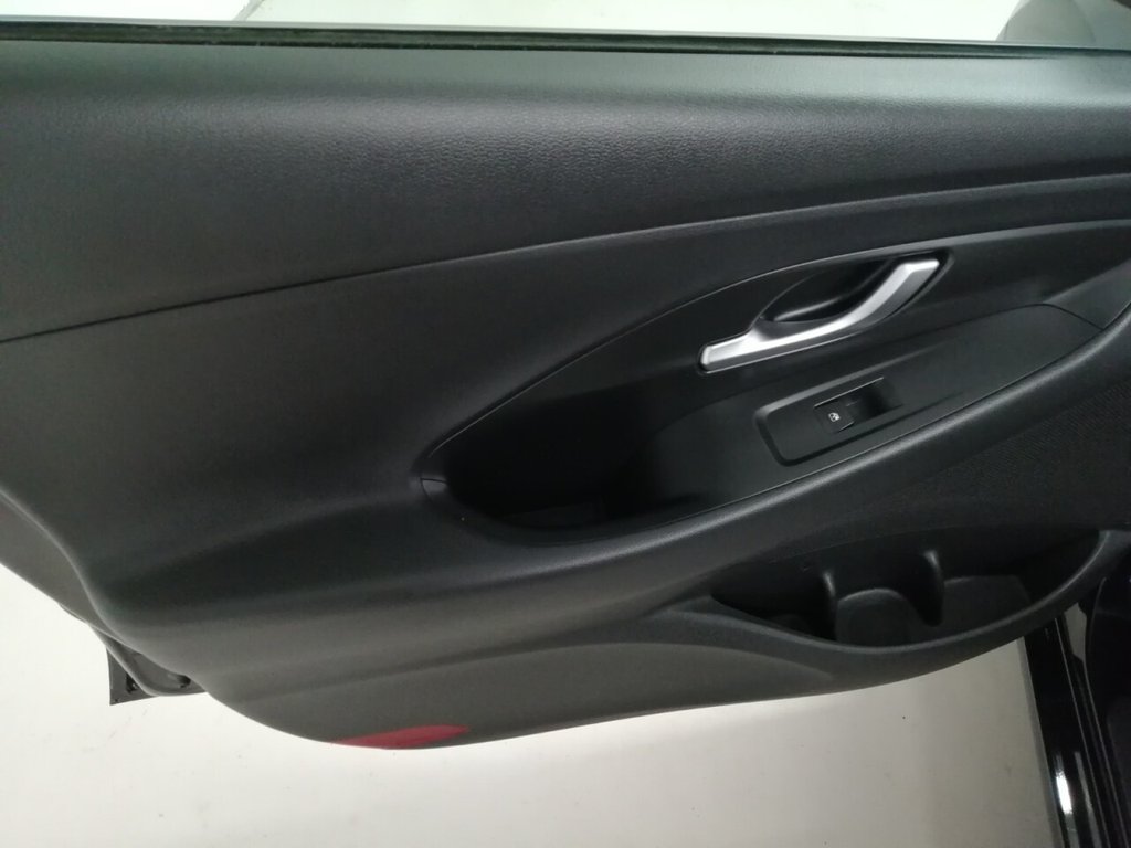 Used Hyundai i30 2020 for sale - 75642828: Photo 47