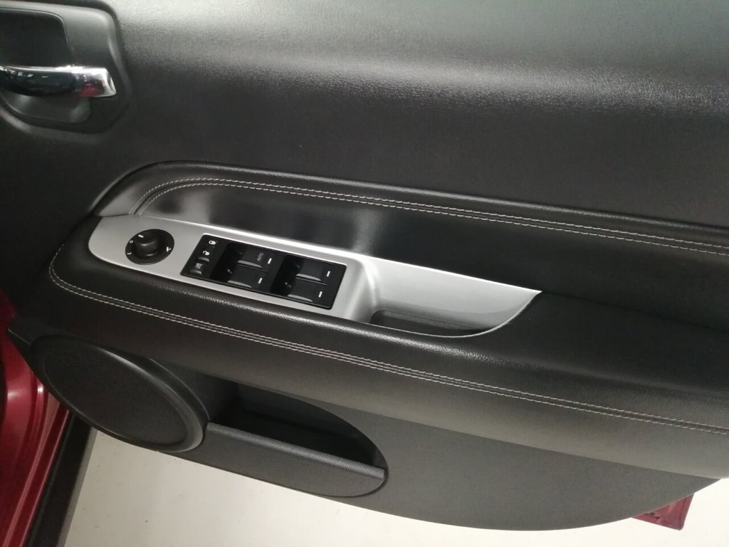 Used Jeep Compass 2013 for sale - 77341225: Photo 40