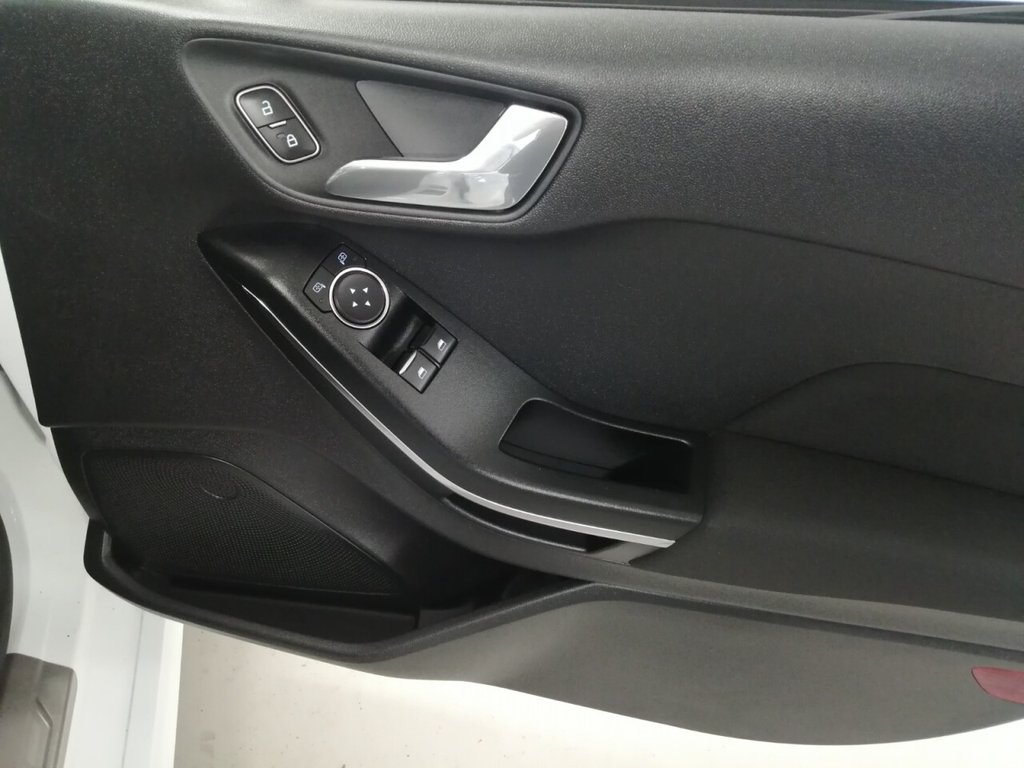 Used Ford Fiesta 2019 for sale - 78002383: Photo 38