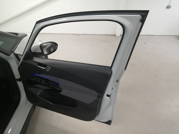 Used Volkswagen ID.3 2021 for sale - 75110891: Photo 38