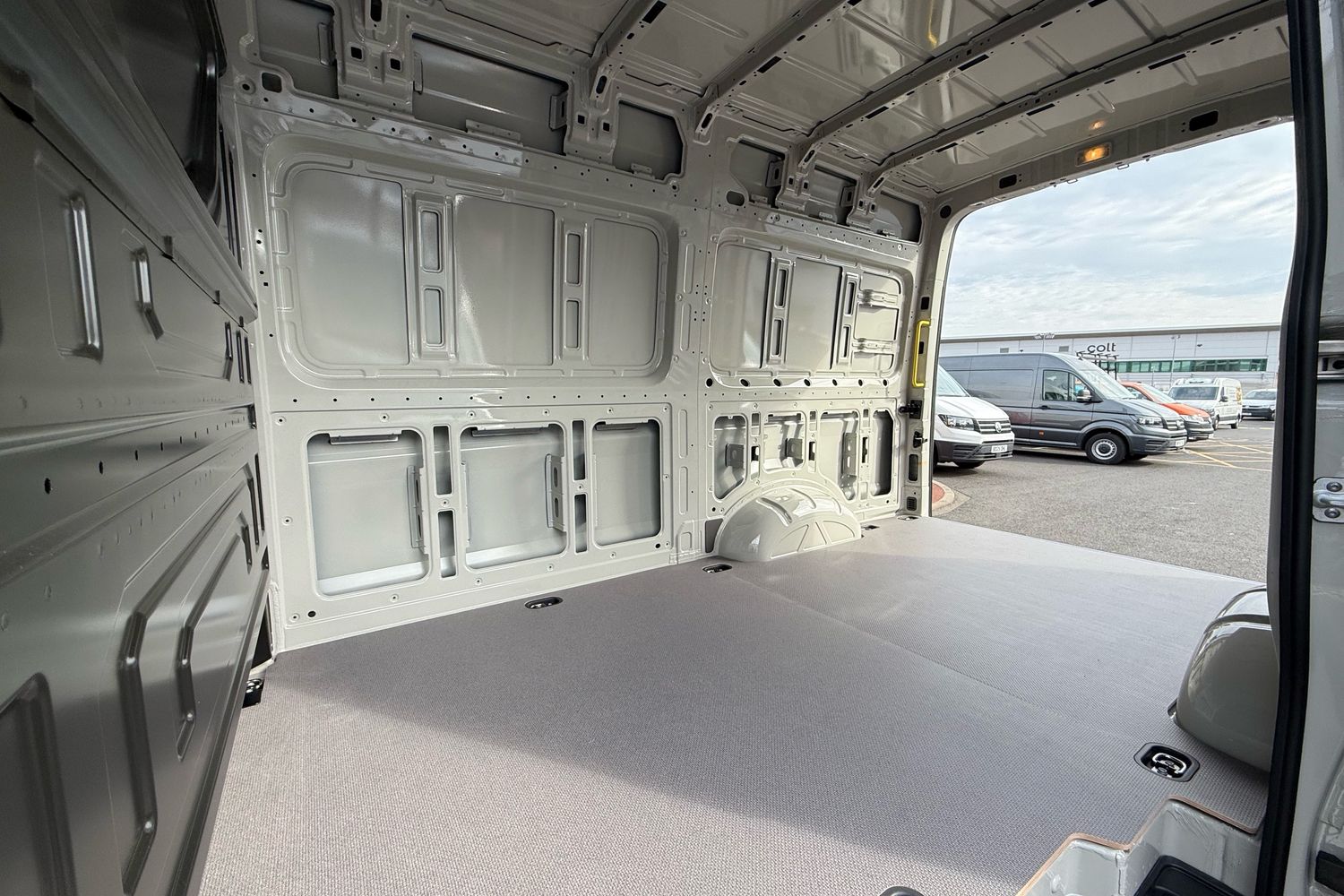 Used Volkswagen Crafter 2025 for sale - 76480936: Photo 42