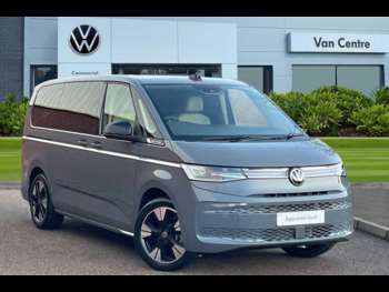 2025 - LWB 2.0 TDI 150PS Style DSG 7 Seat/Panoramic Sunroof 5-Door