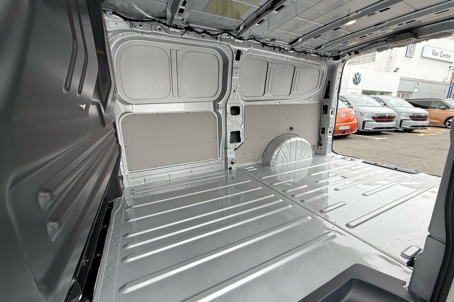 Used Volkswagen Transporter 2025 for sale - 76515871: Photo 41