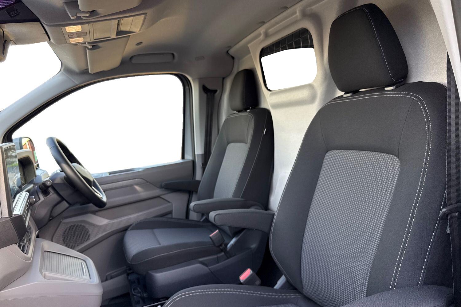 Used Volkswagen Transporter 2026 for sale - 77361896: Photo 15