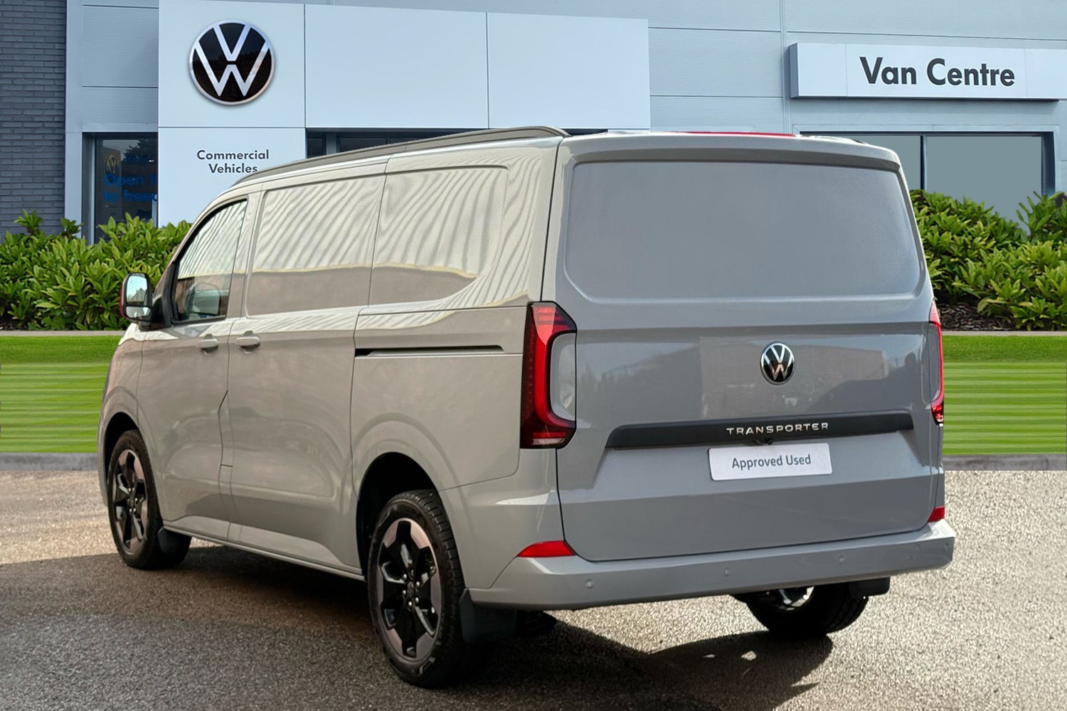 Used Volkswagen Transporter 2026 for sale - 77361896: Photo 2