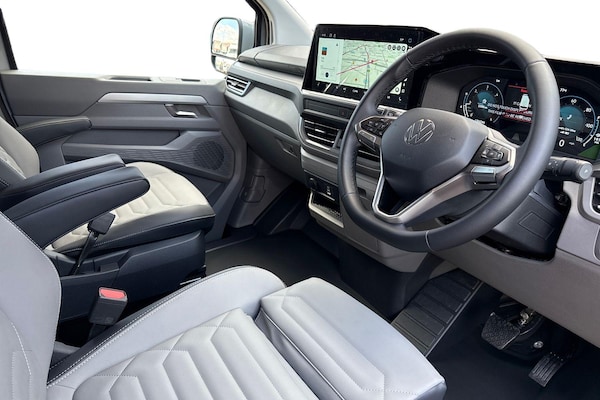 Used Volkswagen Transporter 2025 for sale - 76320441: Photo 13