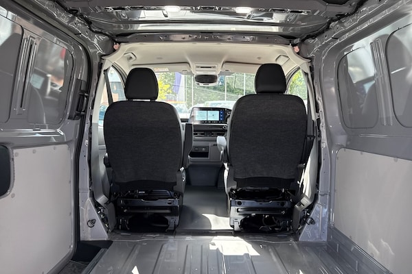 Used Volkswagen Transporter 2025 for sale - 76320441: Photo 32