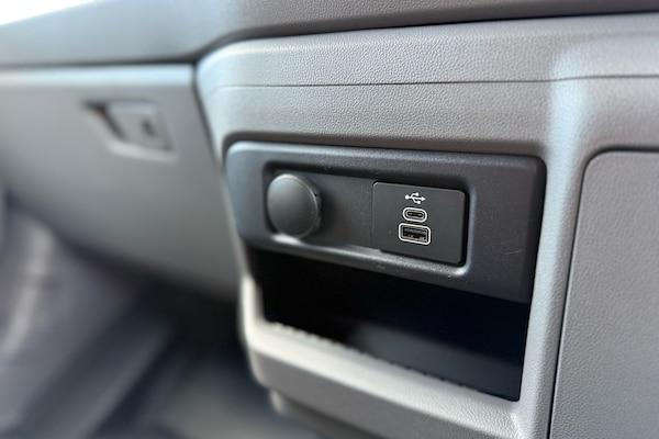 Used Volkswagen Transporter 2025 for sale - 76320441: Photo 48