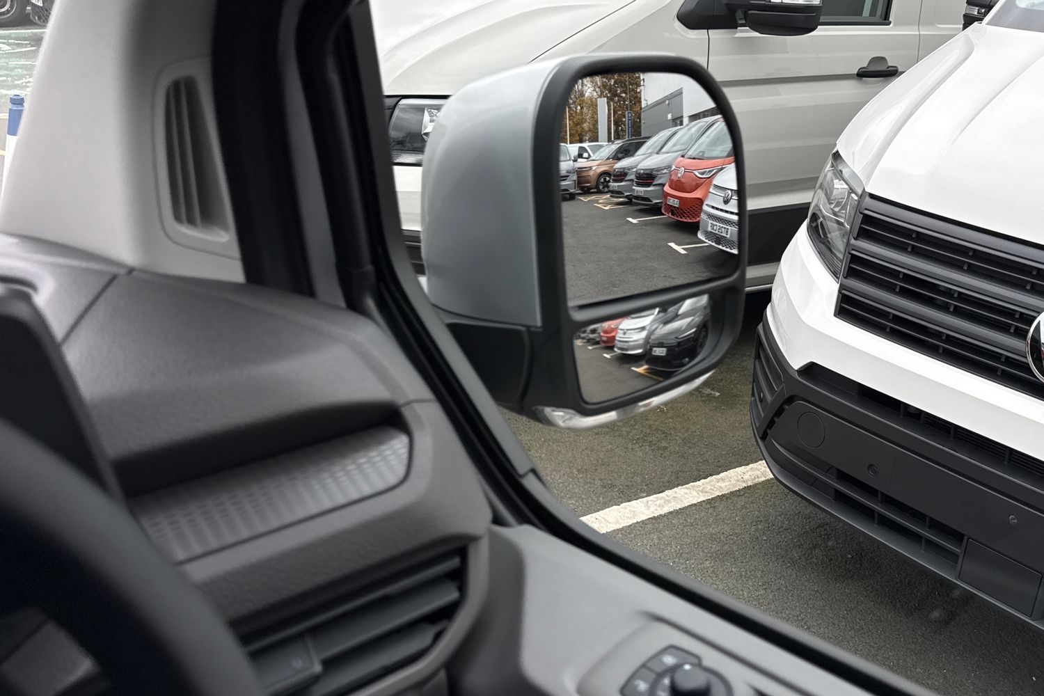 Used Volkswagen Transporter 2025 for sale - 76502881: Photo 20