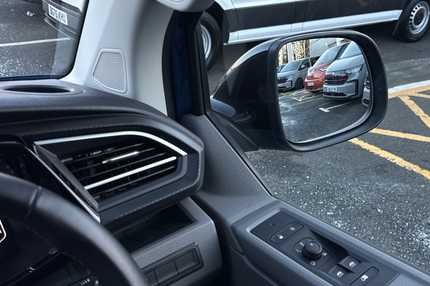 Used Volkswagen Transporter 2023 for sale - 76909361: Photo 21