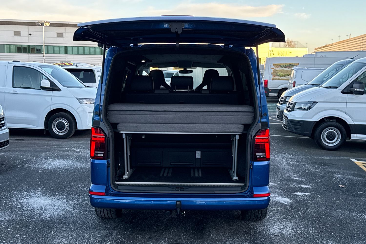 Used Volkswagen Transporter 2023 for sale - 76909361: Photo 42