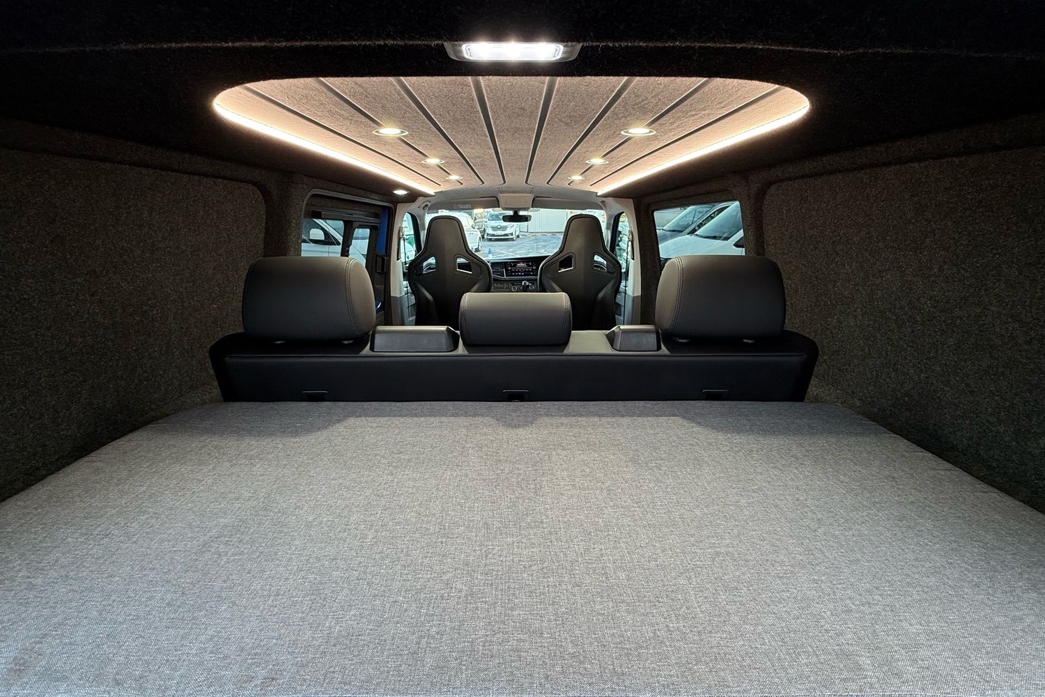 Used Volkswagen Transporter 2023 for sale - 76909361: Photo 45