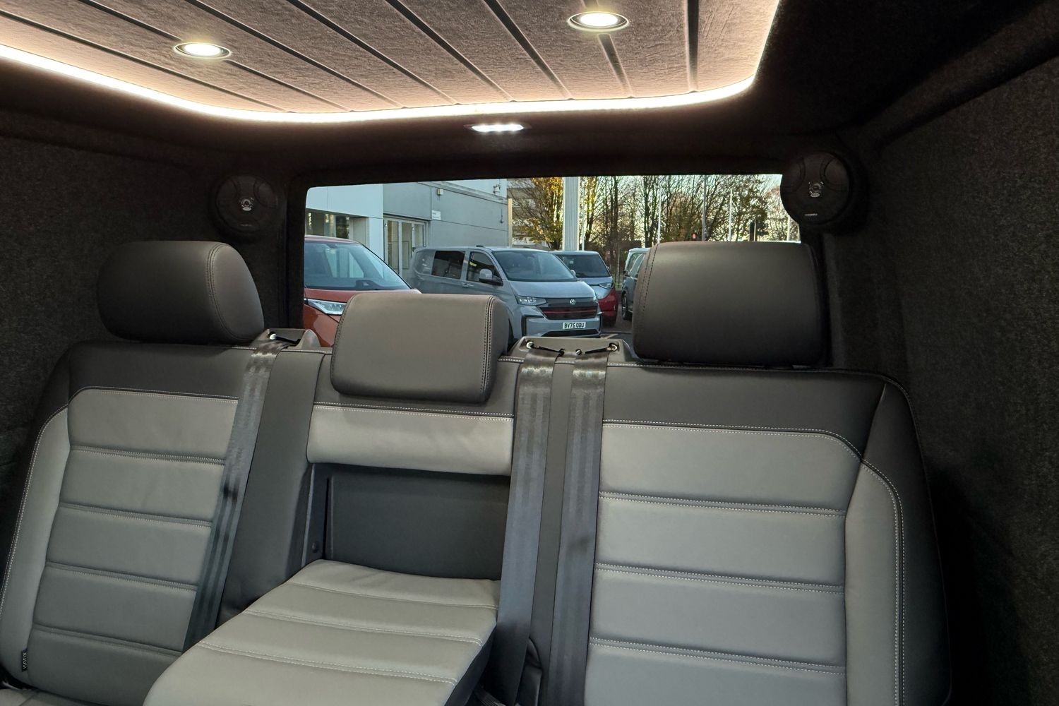 Used Volkswagen Transporter 2023 for sale - 76909361: Photo 48