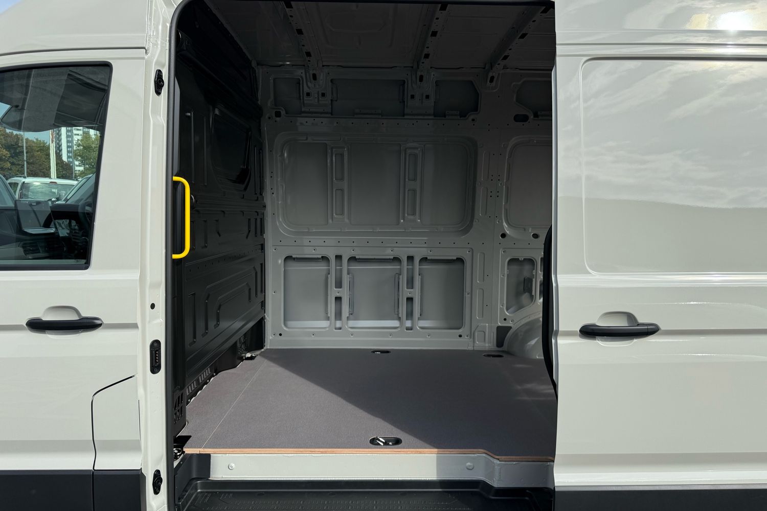 Used Volkswagen Crafter 2025 for sale - 76495171: Photo 48