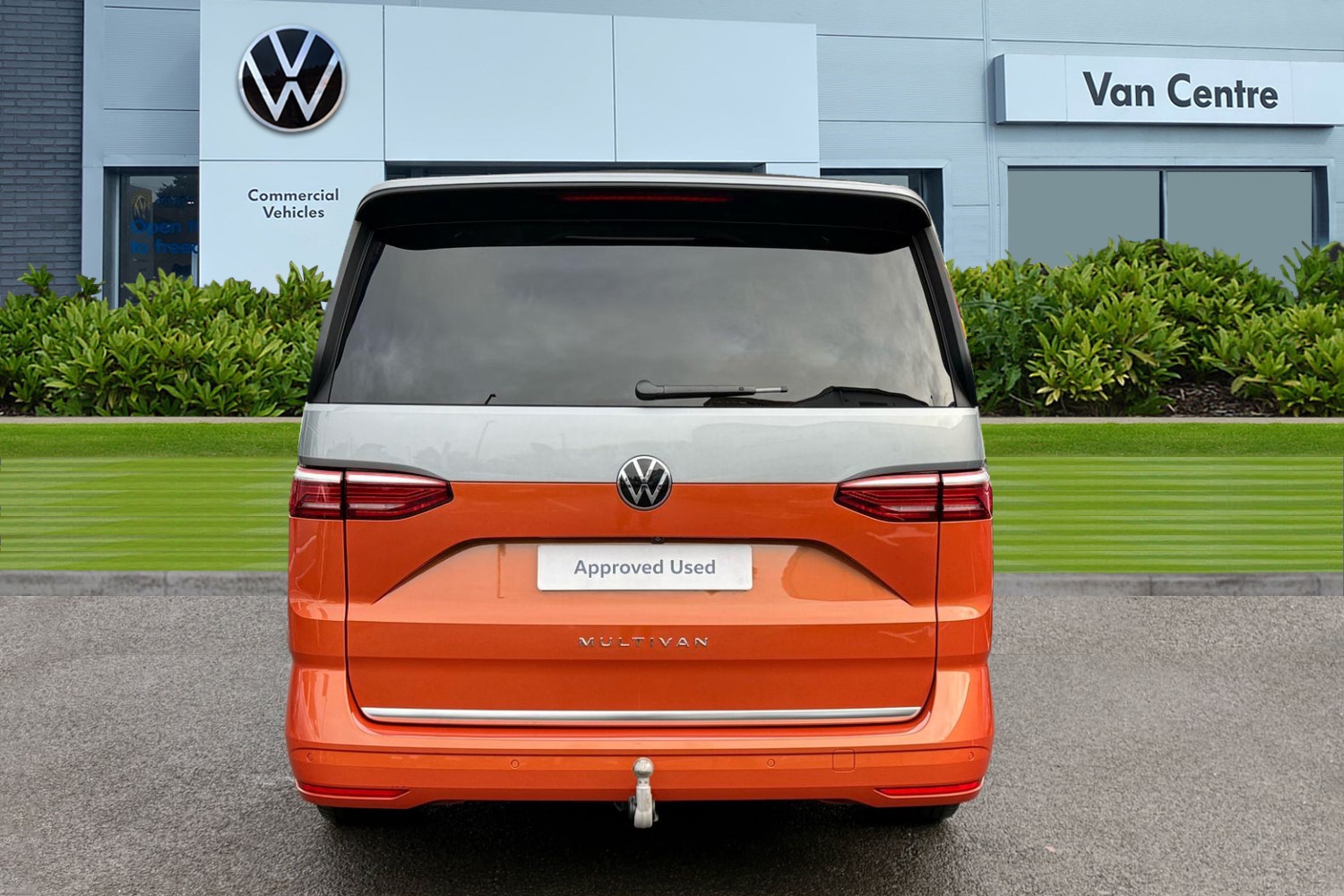 Used Volkswagen Multivan 2025 for sale - 76750812: Photo 4