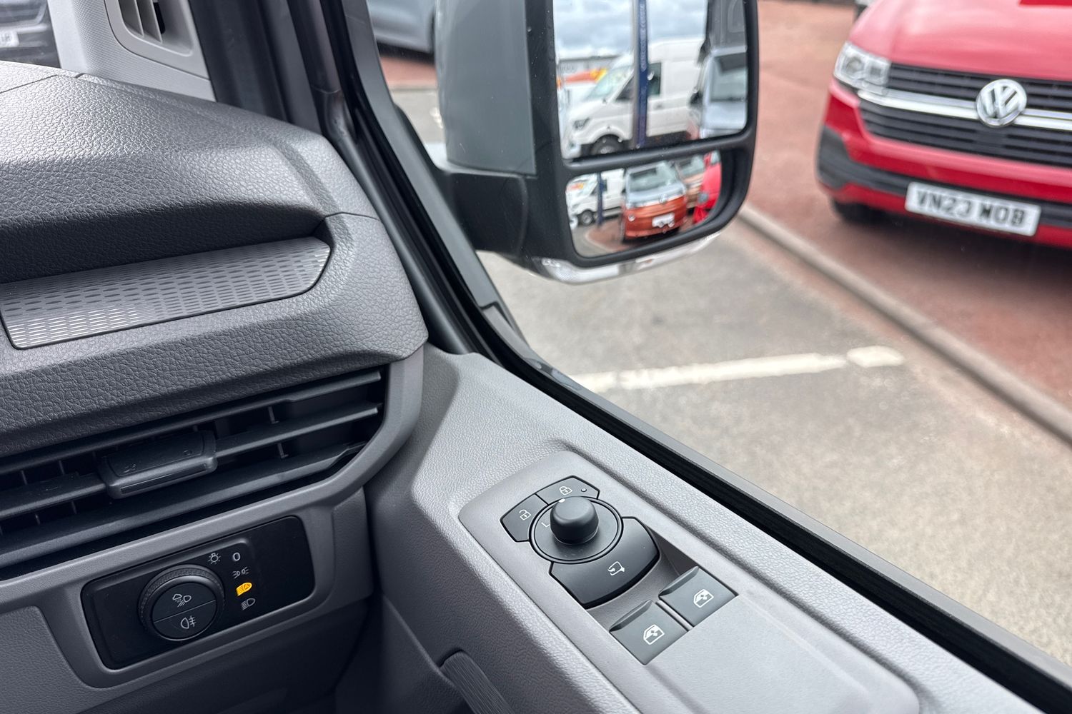 Used Volkswagen Transporter 2025 for sale - 78168547: Photo 21