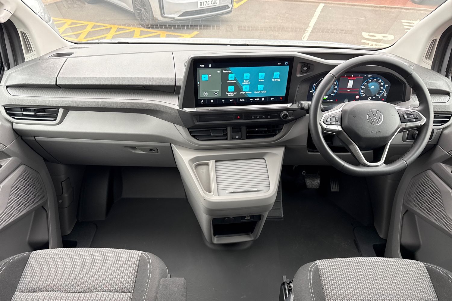 Used Volkswagen Transporter 2025 for sale - 78168547: Photo 41