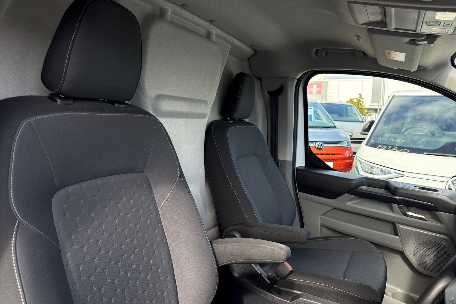 Used Ford Transit Custom 2024 for sale - 76207080: Photo 23