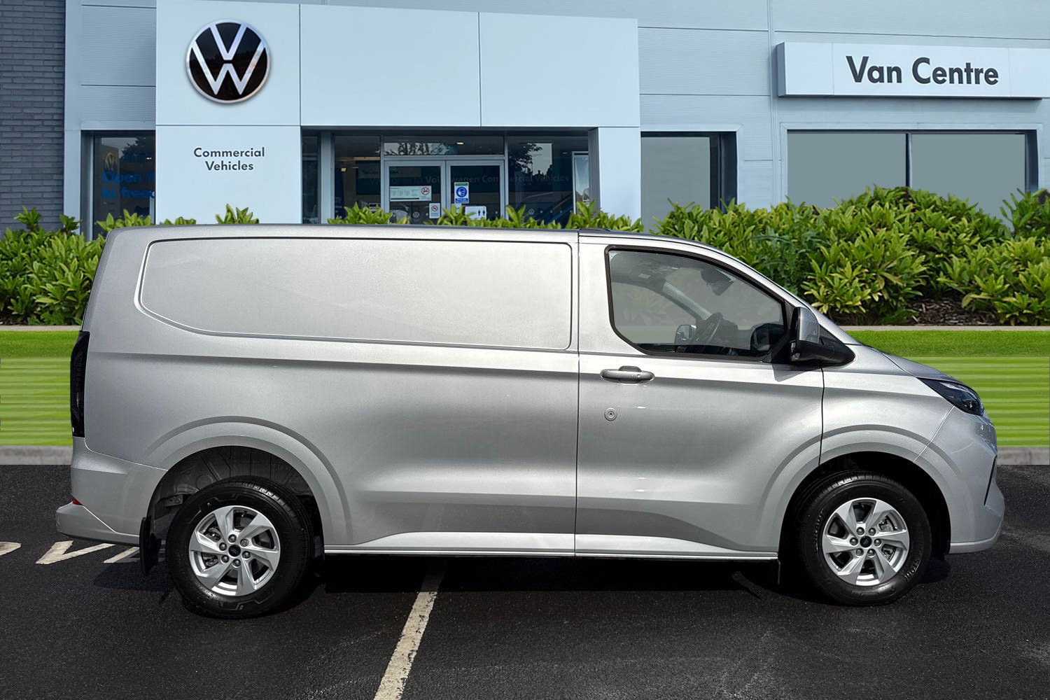 Used Ford Transit Custom 2024 for sale - 76207080: Photo 3