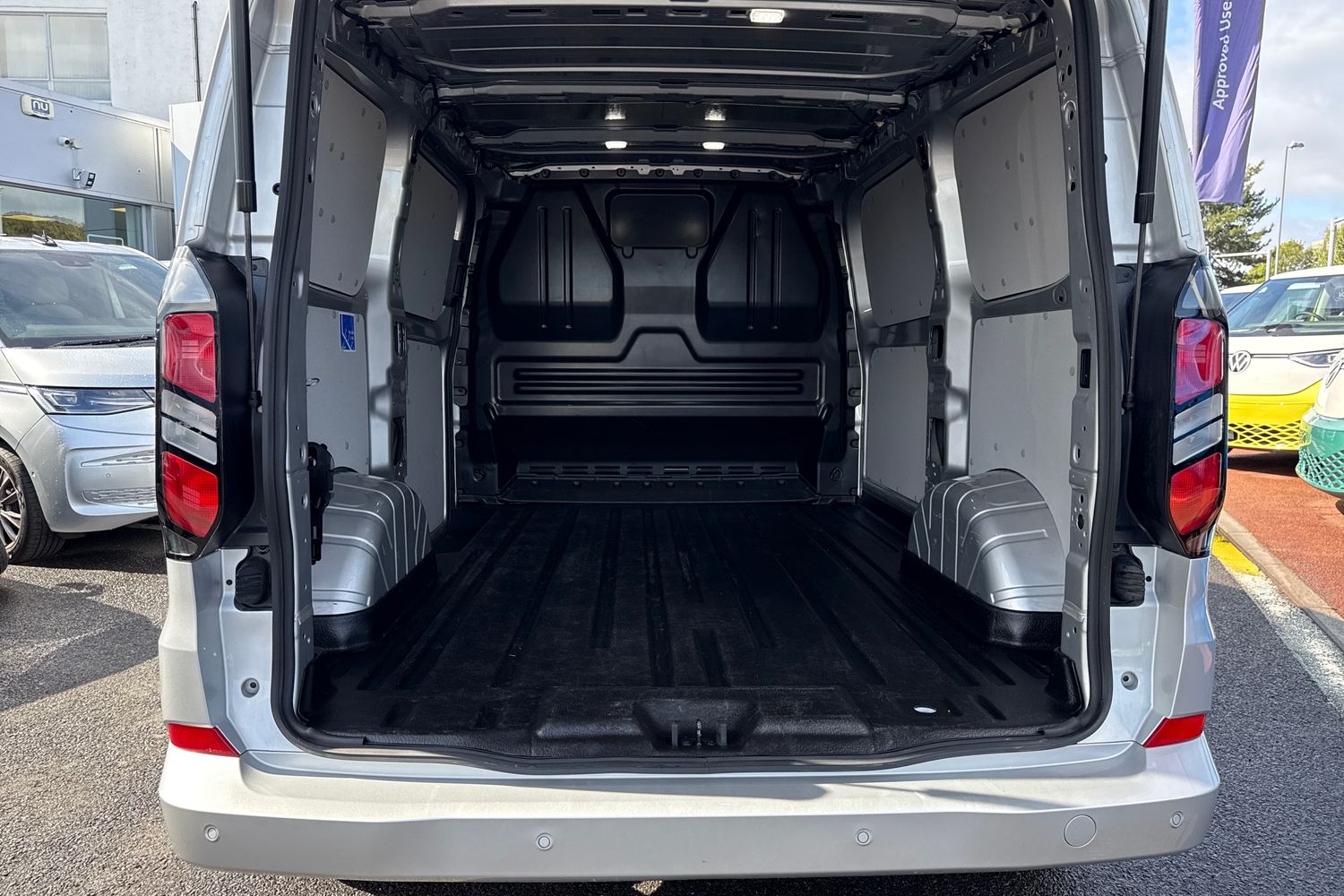 Used Ford Transit Custom 2024 for sale - 76207080: Photo 6
