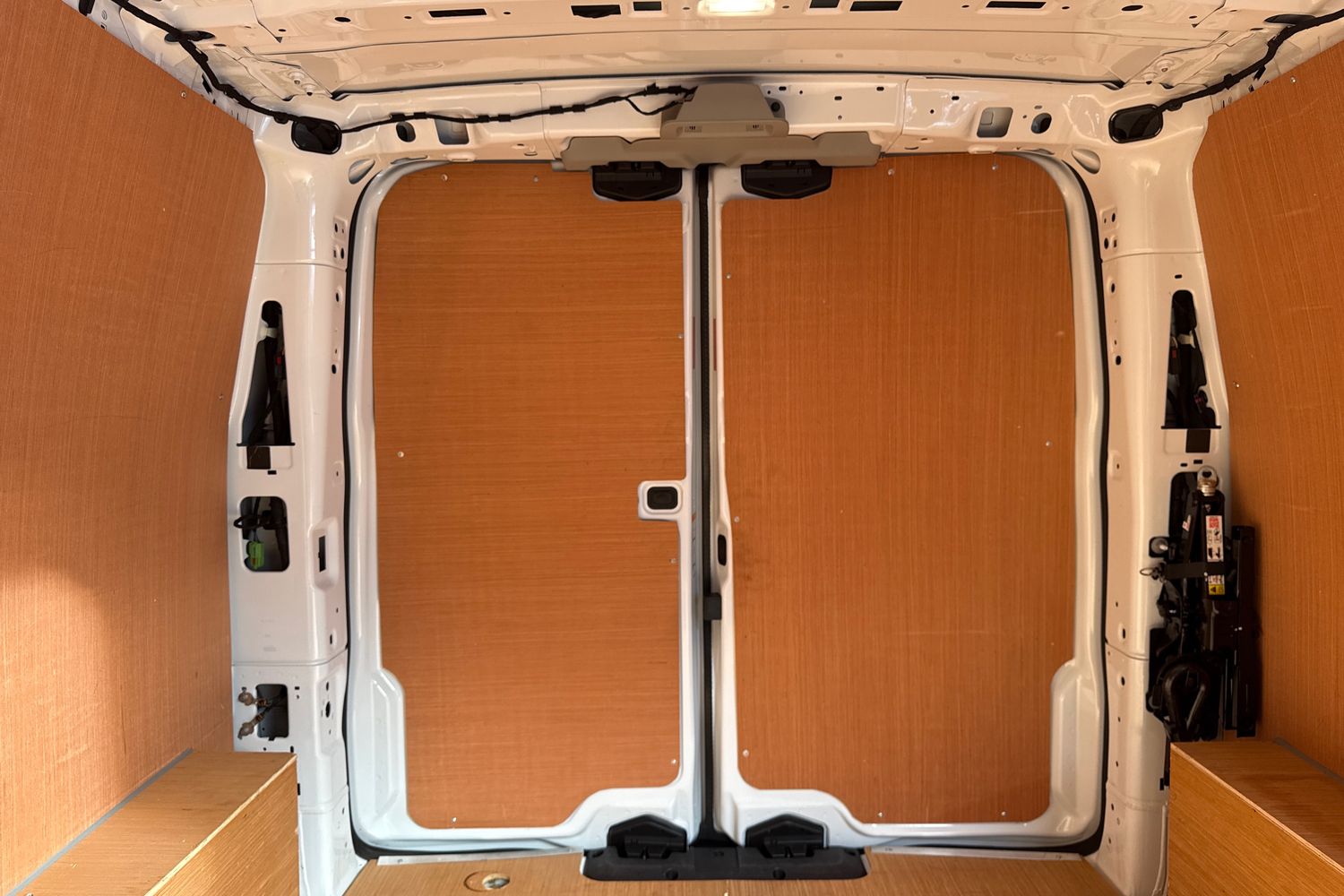 Used Volkswagen Transporter 2025 for sale - 76274592: Photo 28