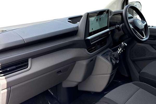 Used Volkswagen Transporter 2025 for sale - 76274592: Photo 2