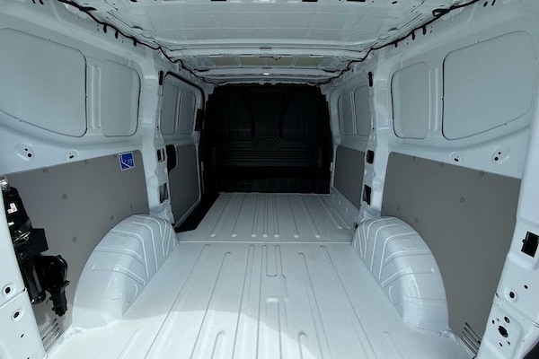 Used Volkswagen Transporter 2025 for sale - 76274592: Photo 41