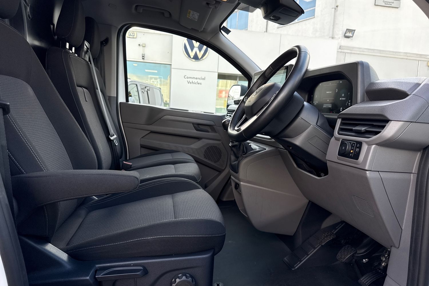 Used Volkswagen Transporter 2025 for sale - 76274592: Photo 57