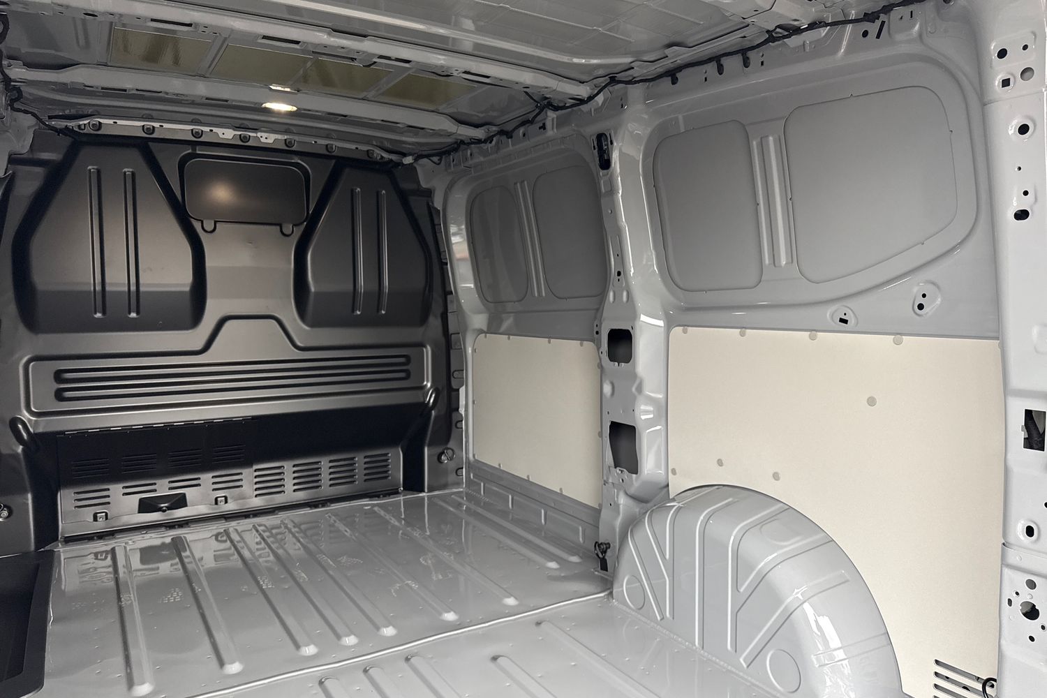 Used Volkswagen Transporter 2025 for sale - 76503029: Photo 40