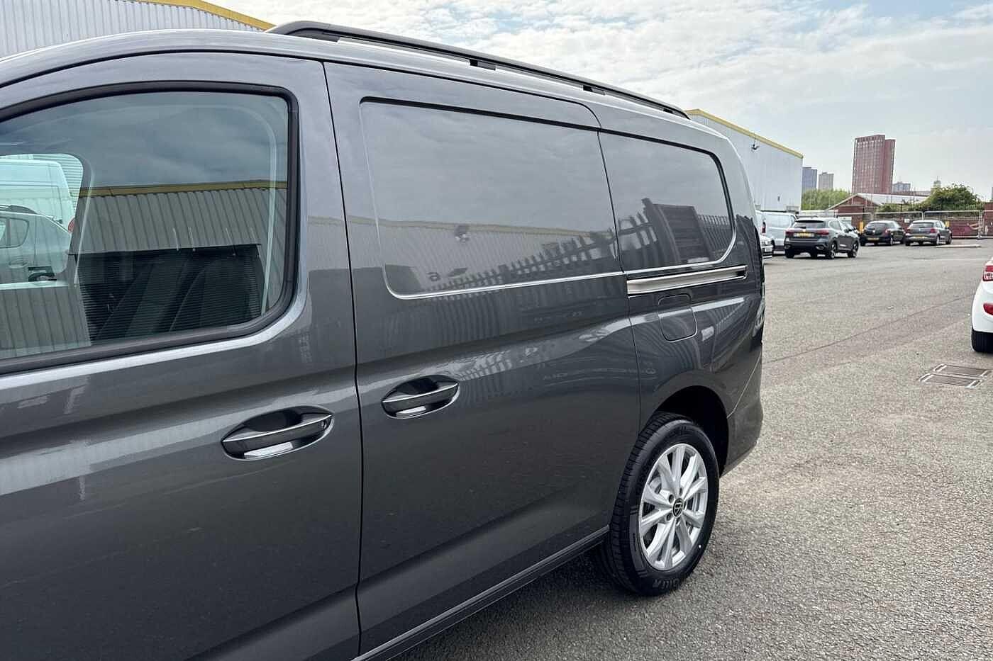 Used Volkswagen Caddy Maxi 2025 for sale - 77020273: Photo 34