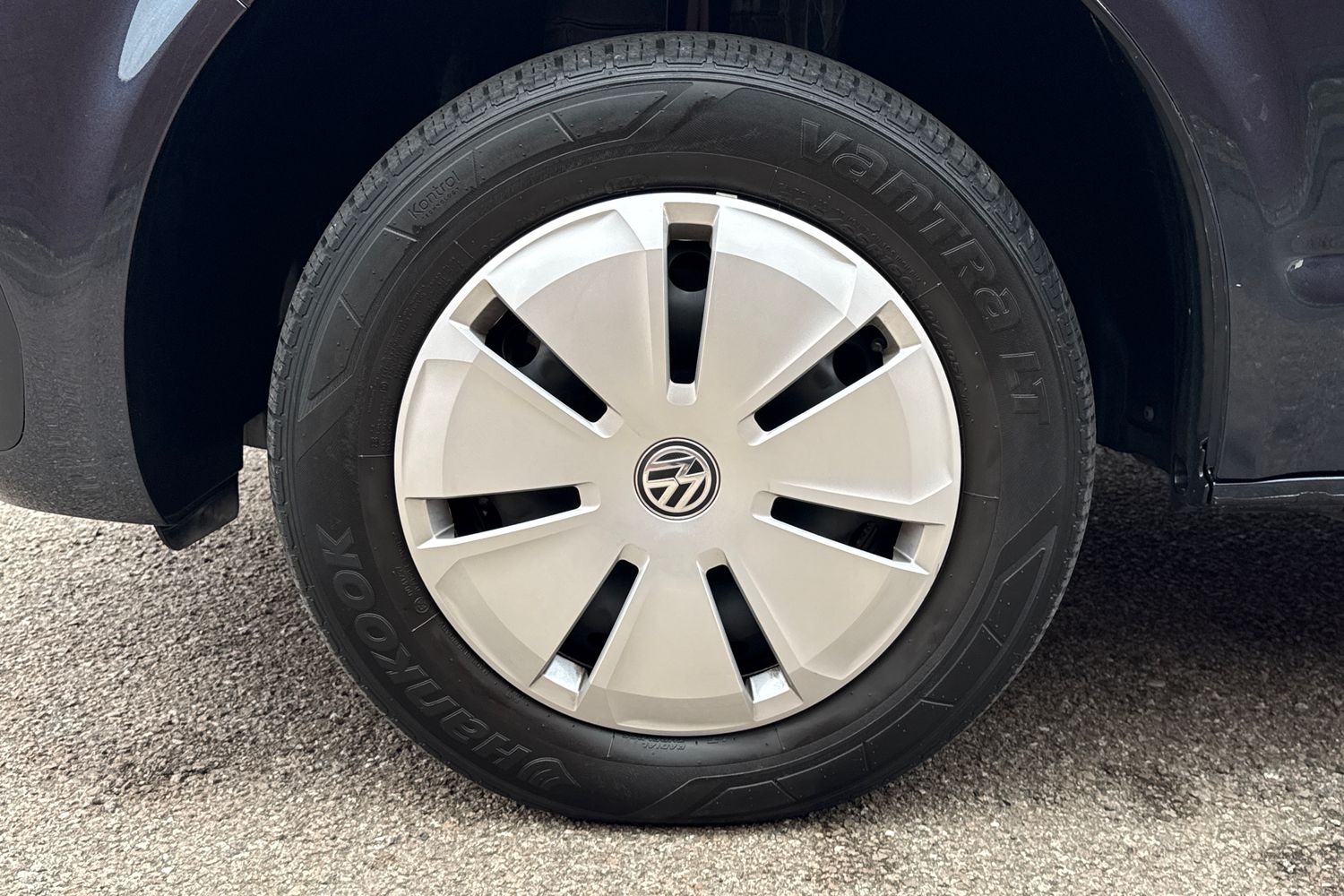 Used Volkswagen Transporter 2024 for sale - 77812607: Photo 11