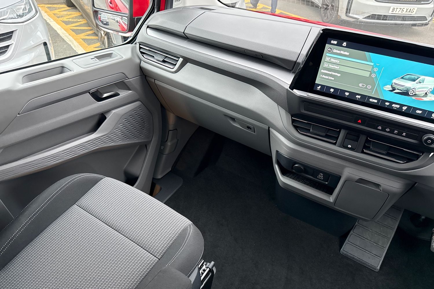 Used Volkswagen Transporter 2025 for sale - 78168569: Photo 20