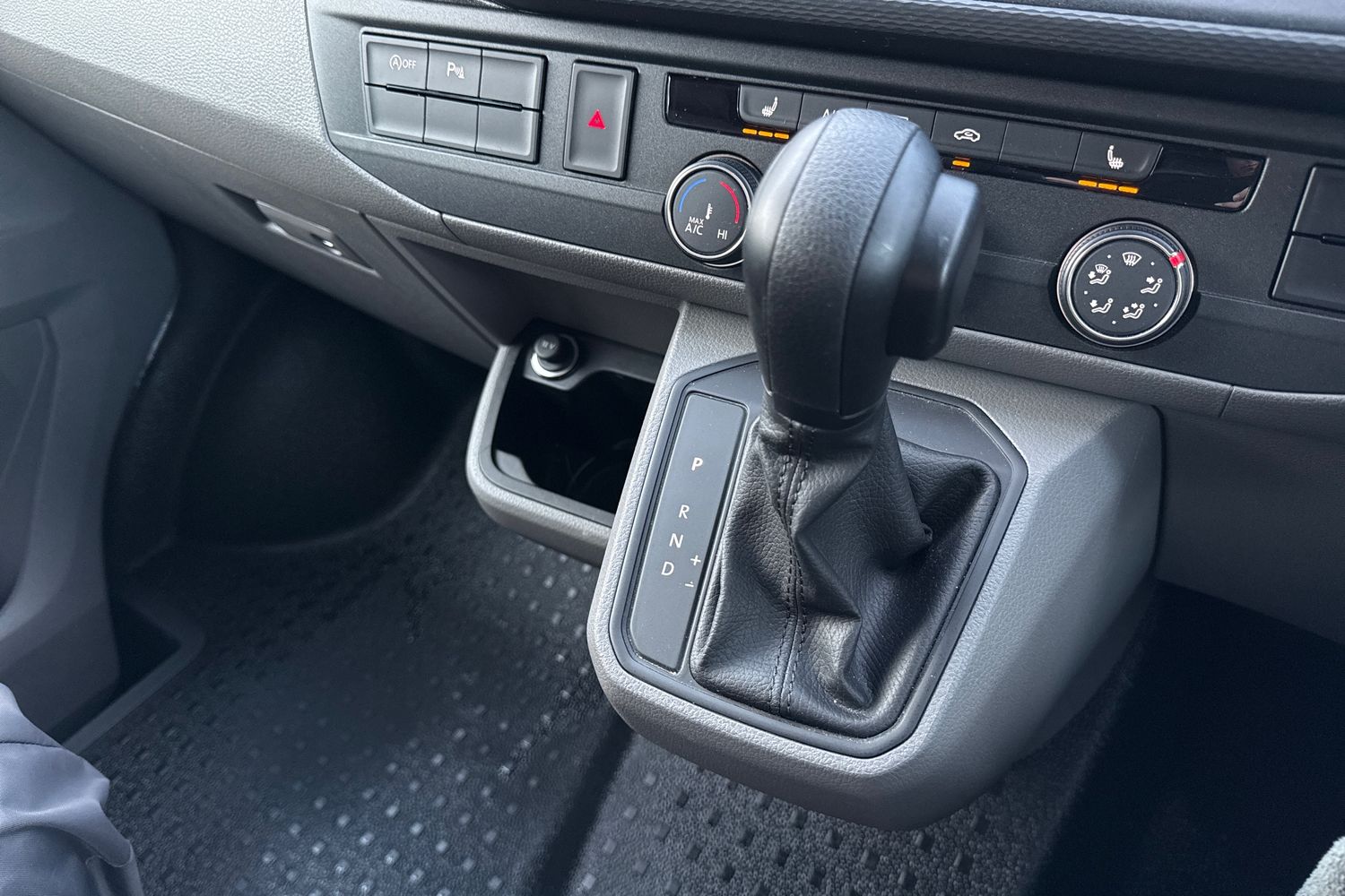 Used Volkswagen Transporter 2021 for sale - 76929221: Photo 22