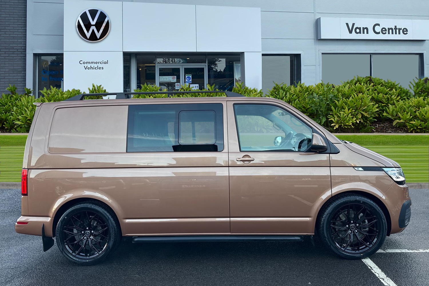 Used Volkswagen Transporter 2021 for sale - 76929221: Photo 3