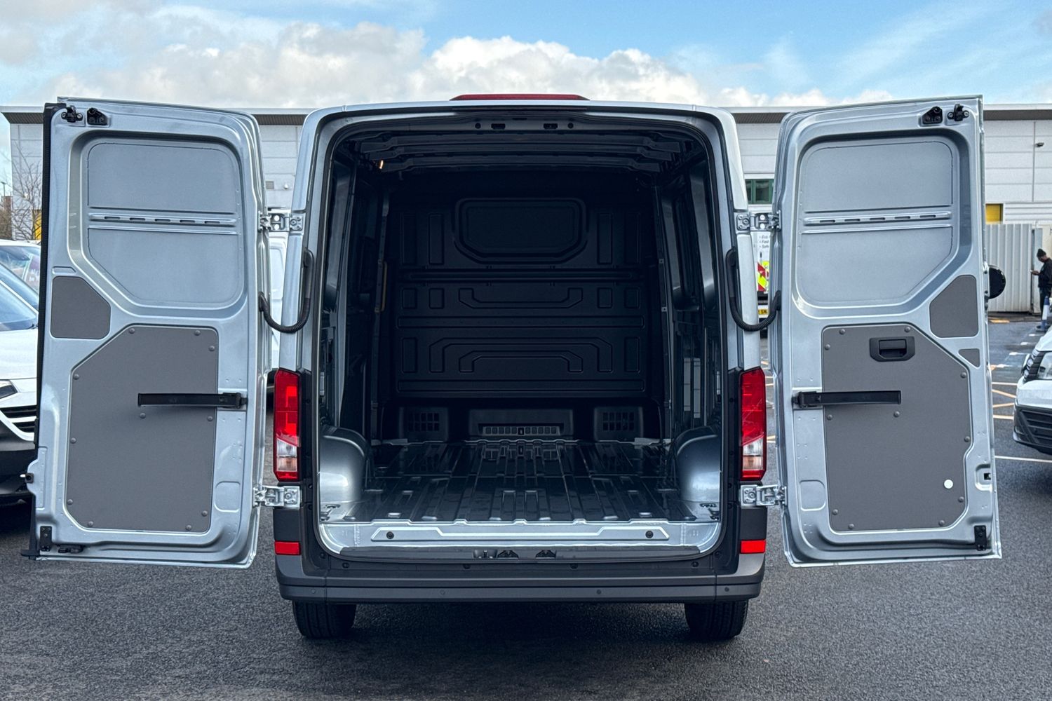 Used Volkswagen Crafter 2025 for sale - 76576284: Photo 39