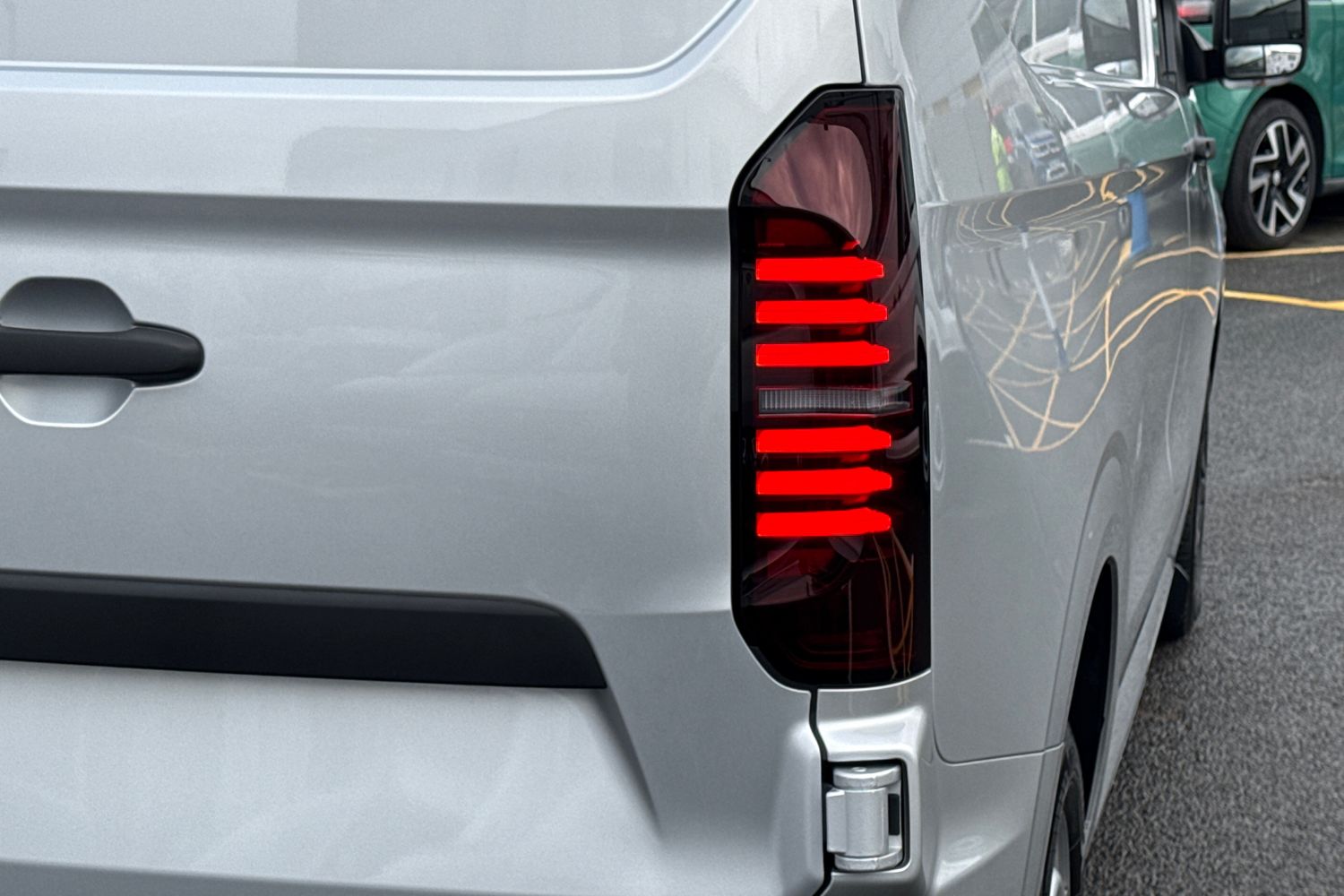 Used Volkswagen Transporter 2025 for sale - 77051531: Photo 37