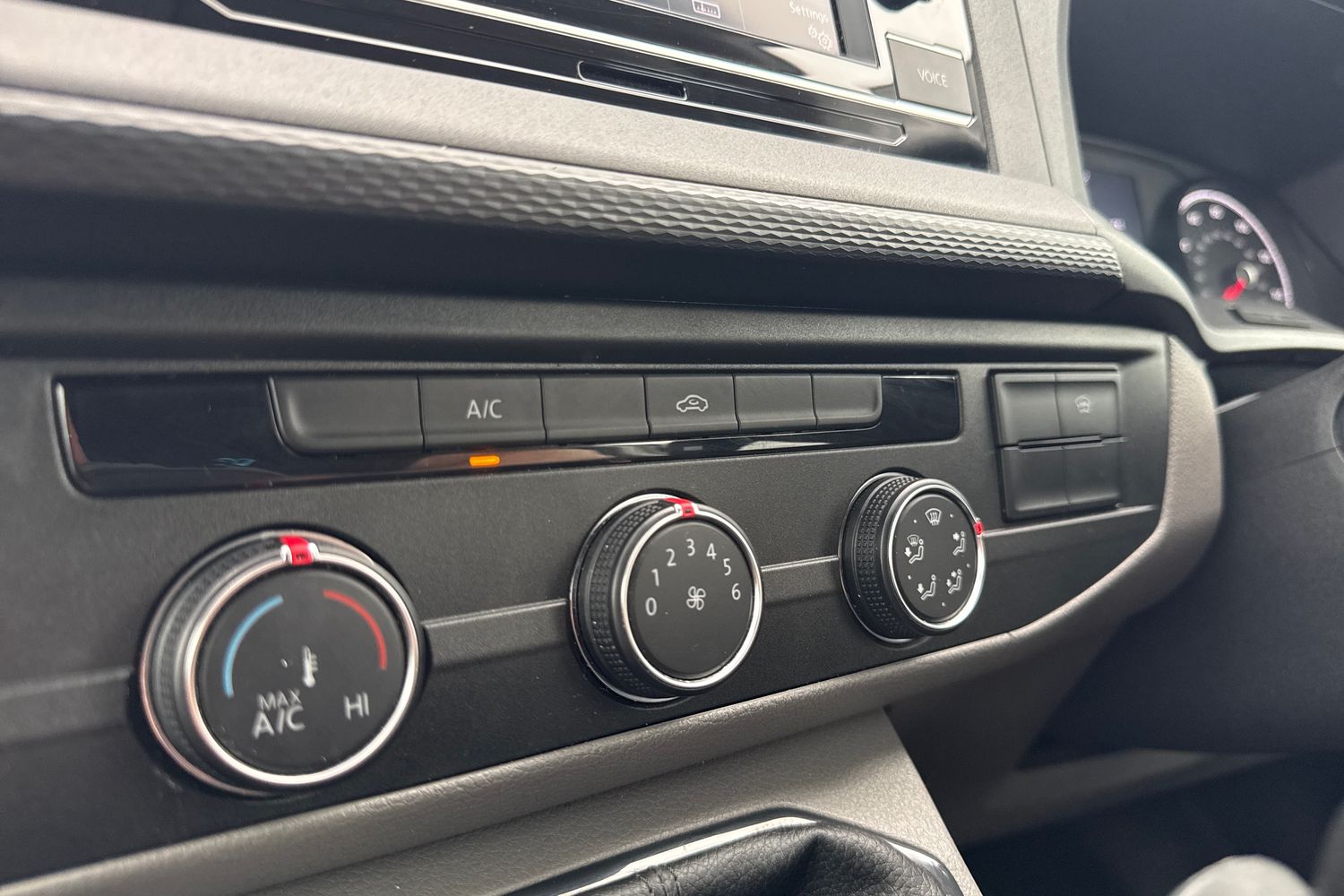 Used Volkswagen Transporter 2023 for sale - 78043679: Photo 22