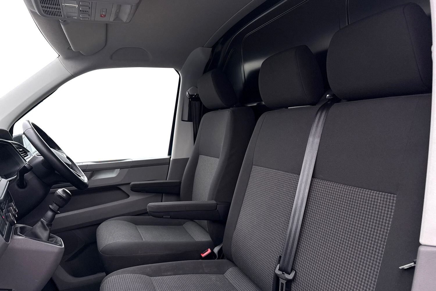 Used Volkswagen Transporter 2024 for sale - 77334430: Photo 16