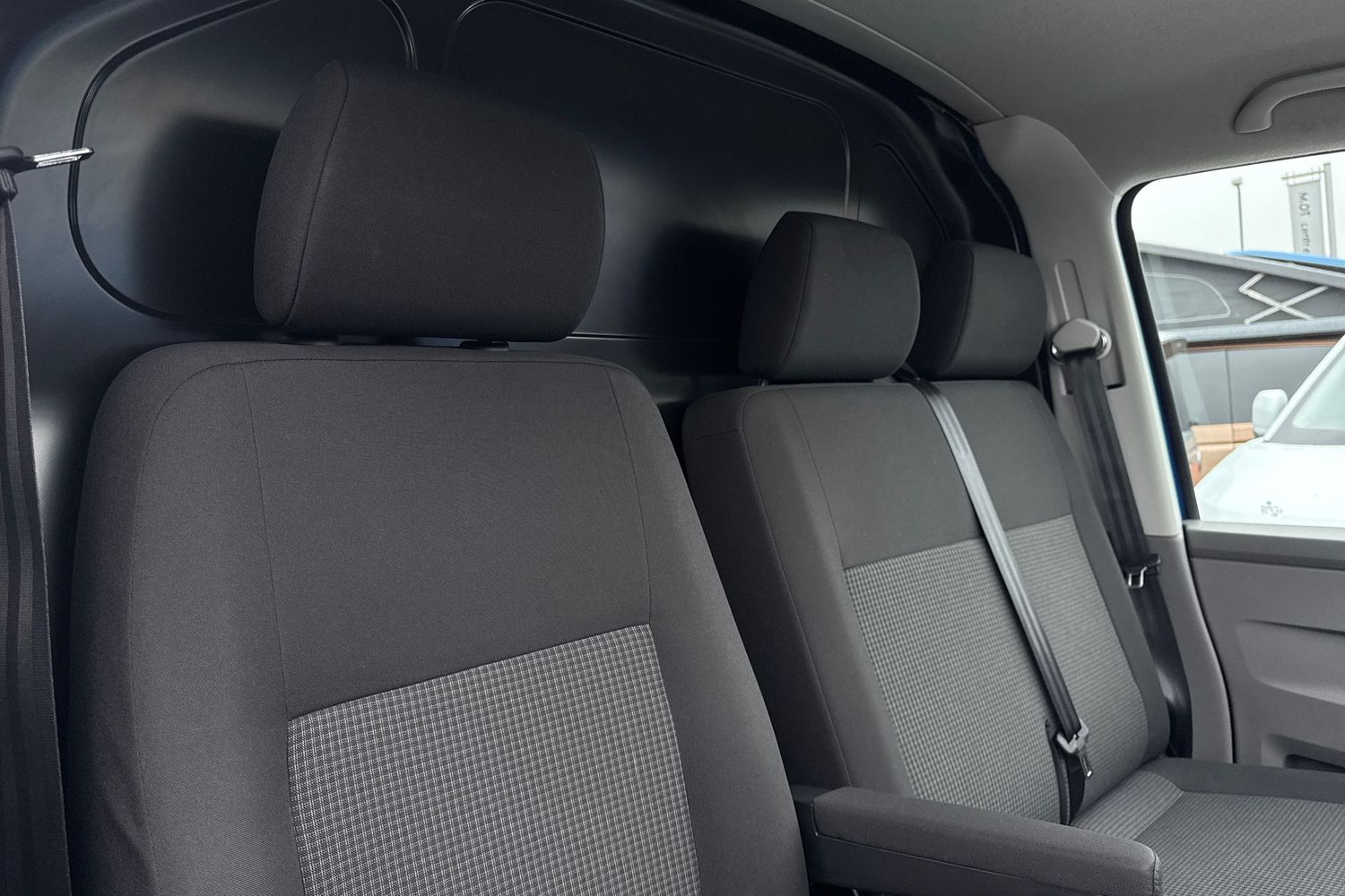 Used Volkswagen Transporter 2024 for sale - 77334430: Photo 24