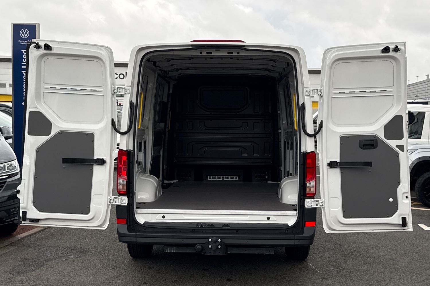 Used Volkswagen Crafter 2025 for sale - 76520055: Photo 38