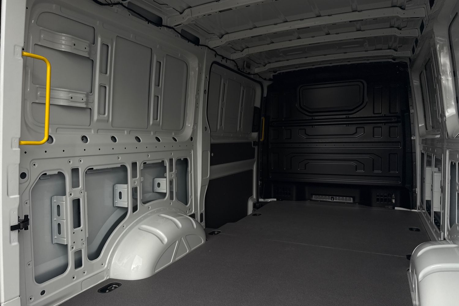 Used Volkswagen Crafter 2025 for sale - 76520055: Photo 39