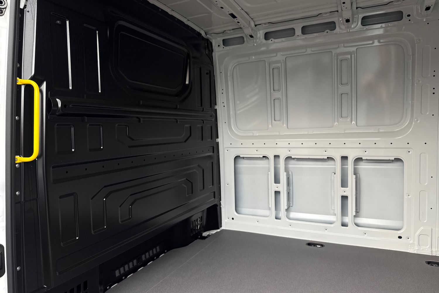 Used Volkswagen Crafter 2025 for sale - 76520055: Photo 44