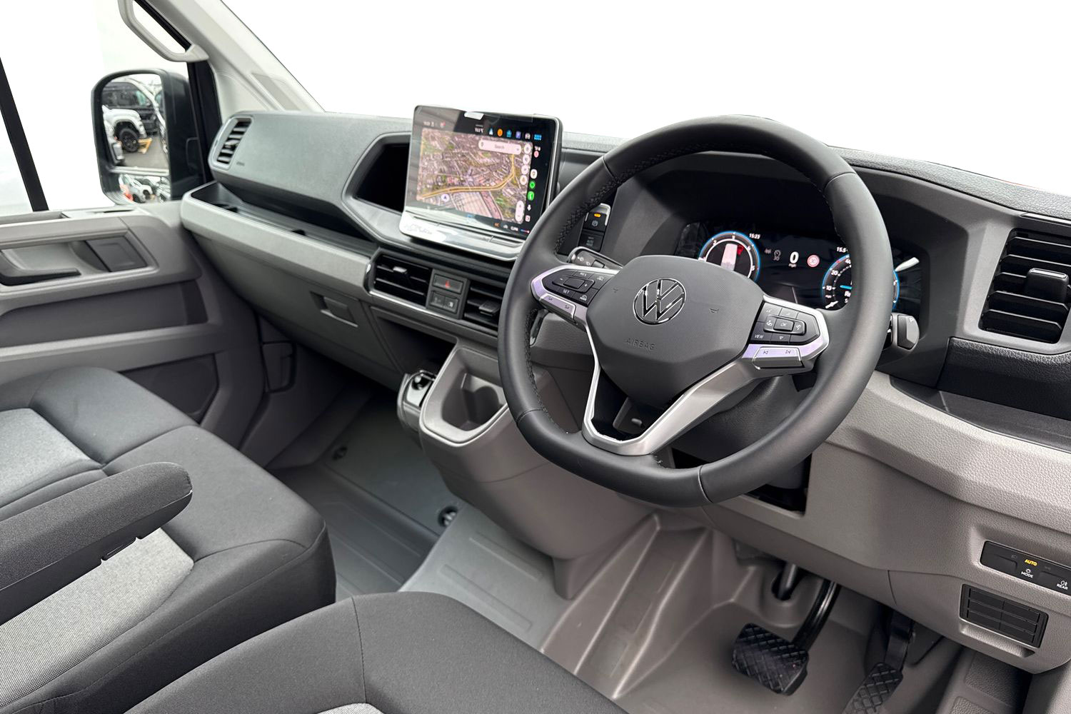 Used Volkswagen Crafter 2025 for sale - 76329491: Photo 13