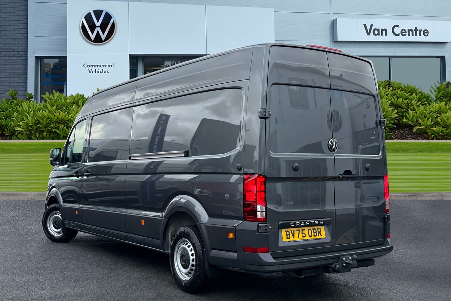 Used Volkswagen Crafter 2025 for sale - 76329491: Photo 2