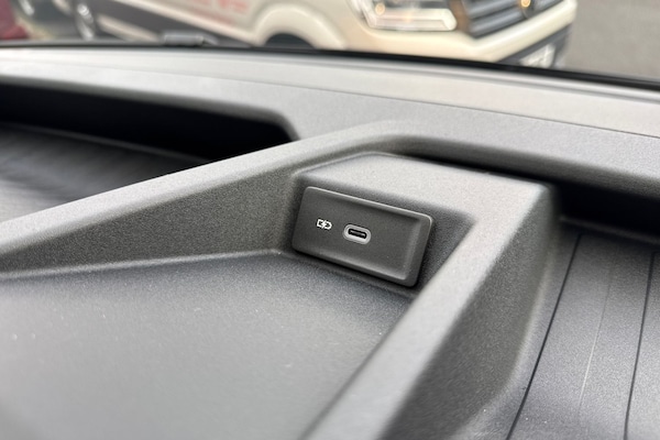 Used Volkswagen Crafter 2025 for sale - 76329491: Photo 59