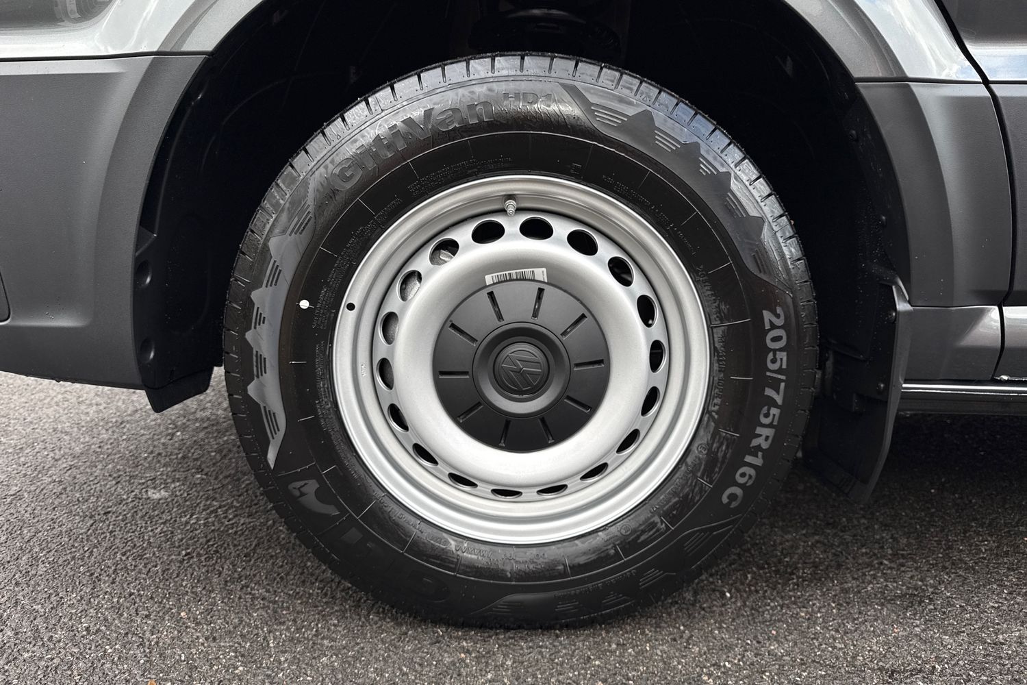 Used Volkswagen Crafter 2025 for sale - 76329491: Photo 9