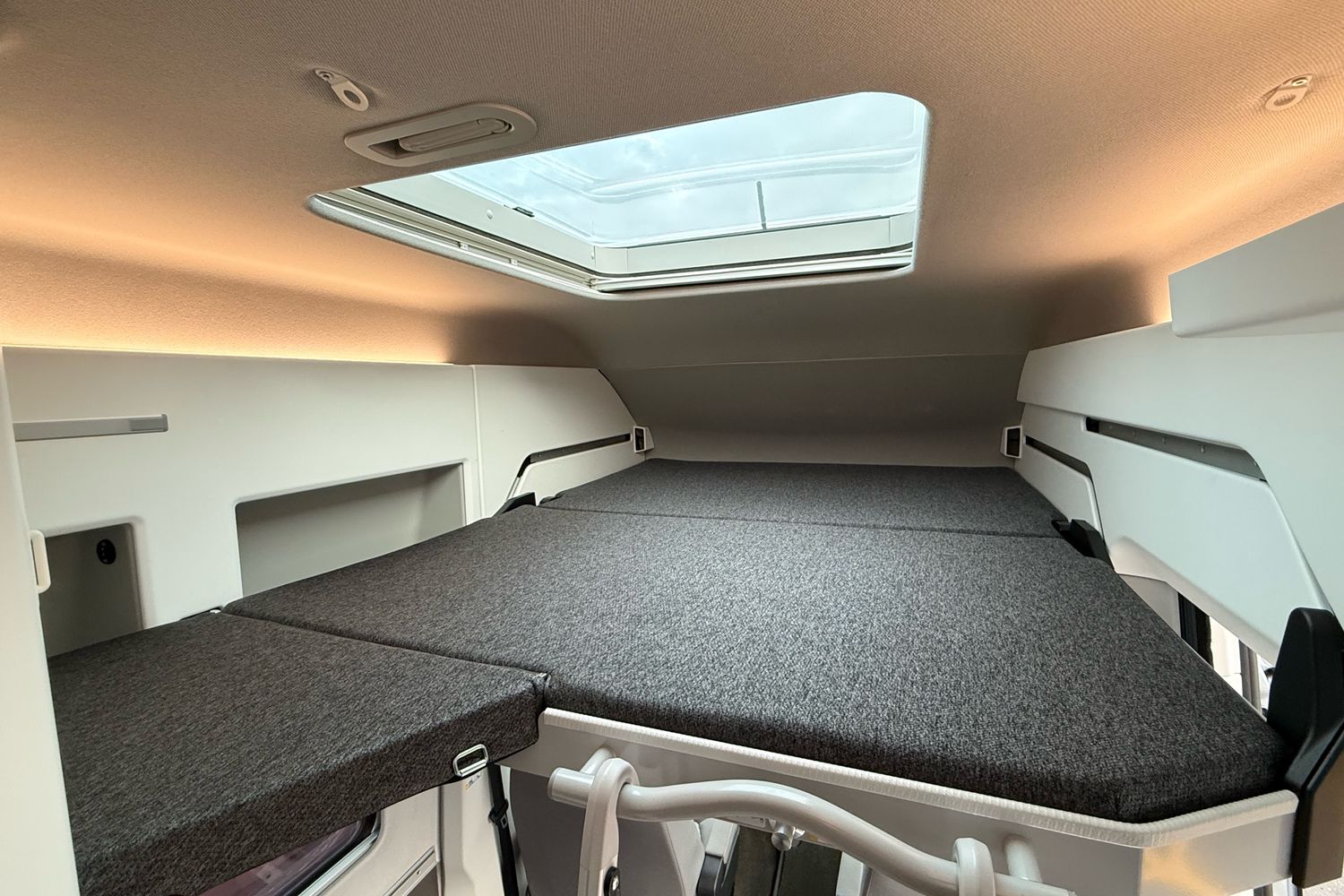 Used Volkswagen California 2025 for sale - 77444042: Photo 50